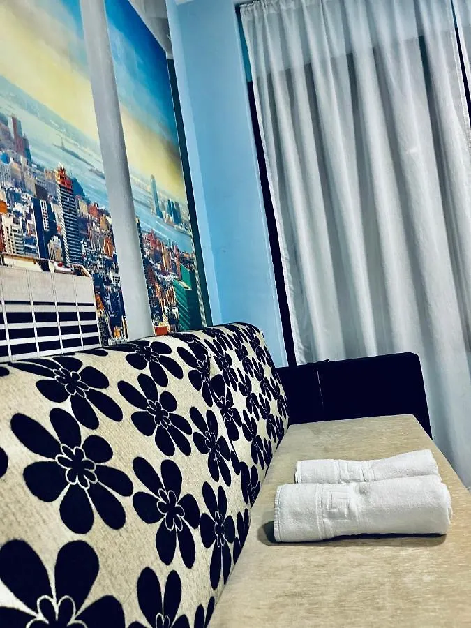 Triana In Hotel 24H Siviglia Appartamento